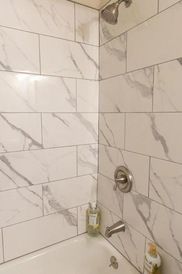 King Bed + Studio! Free Parking, Patio, Wfh Space! Seattle Eksteriør bilde